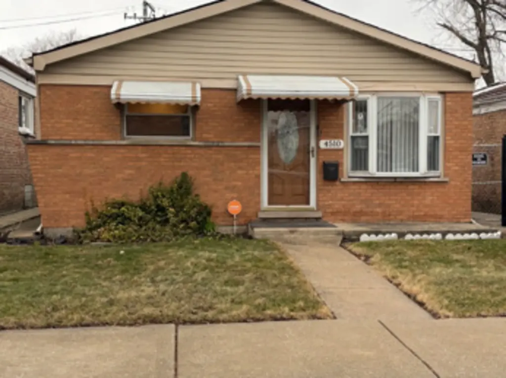 4510 South La Crosse Avenue Chicago IL 60638