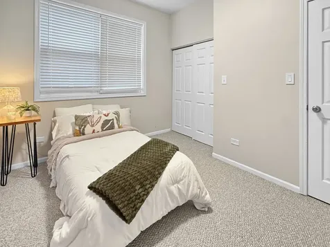 1726 West Diversey Parkway Chicago IL 60614