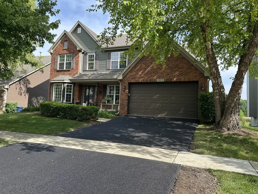 39W219 East Mallory Drive Geneva IL 60134