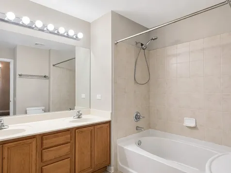 3159 Saganashkee Lane Naperville IL 60564