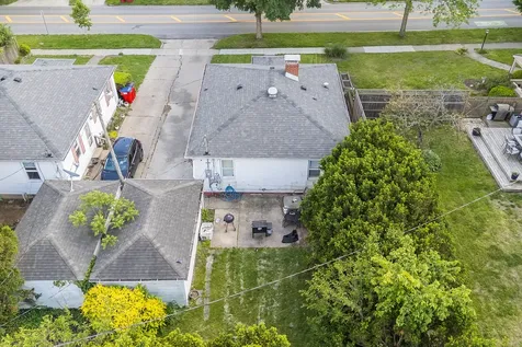 1006 West John Street Champaign IL 61821