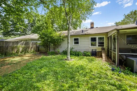 1608 Normandy Drive Champaign IL 61821