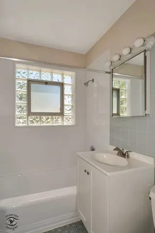 5532 Oak Center Drive Oak Lawn IL 60453