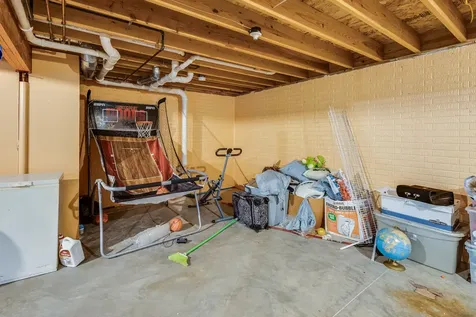 4618 Copper Ridge Road Champaign IL 61822