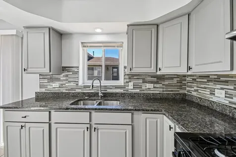 15455 Millard Avenue Markham IL 60428