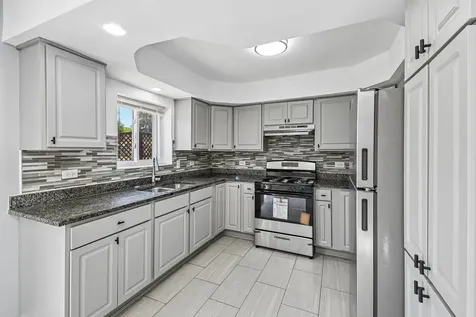 15455 Millard Avenue Markham IL 60428
