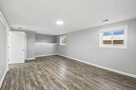 15455 Millard Avenue Markham IL 60428