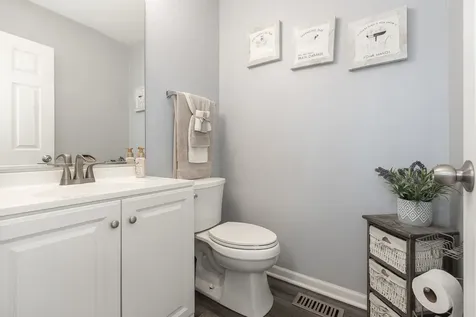 292 South Oak Creek Lane Romeoville IL 60446