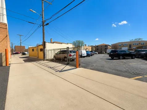 8050 Grand Avenue River Grove IL 60171
