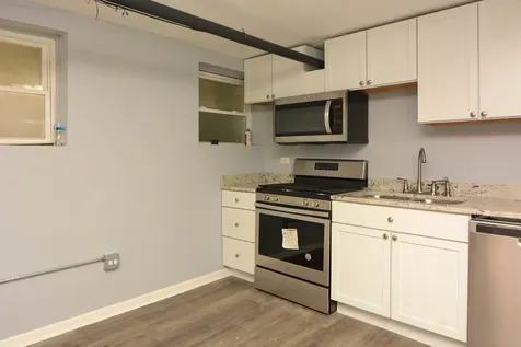 5534 North Artesian Avenue Chicago IL 60625
