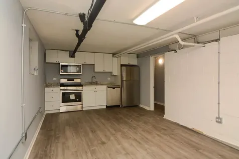 5534 North Artesian Avenue Chicago IL 60625