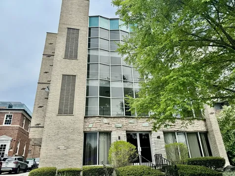 938 North Boulevard Oak Park IL 60301
