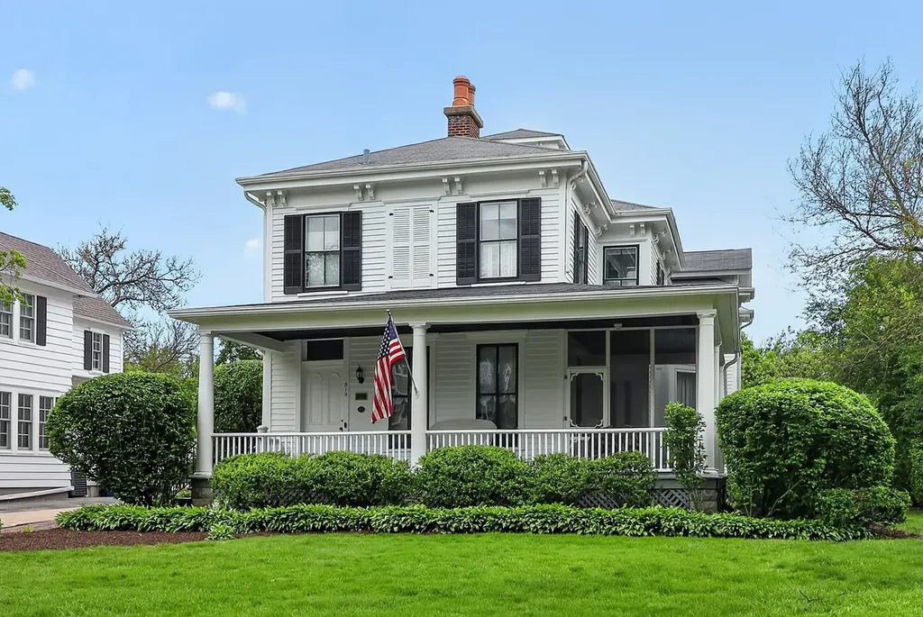 319 North Lincoln Street Hinsdale IL 60521