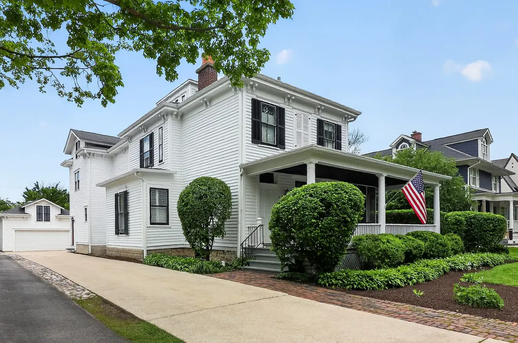 319 North Lincoln Street Hinsdale IL 60521