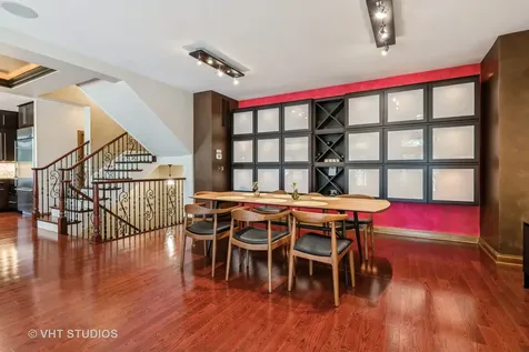 1867 Admiral Court Glenview IL 60026