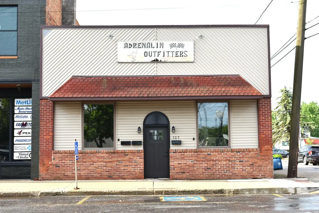 127 West 5th Street Minonk IL 61760