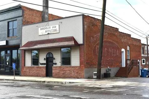 127 West 5th Street Minonk IL 61760