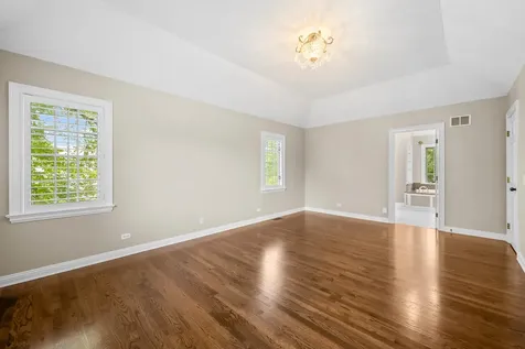 14584 North Somerset Circle Libertyville IL 60048