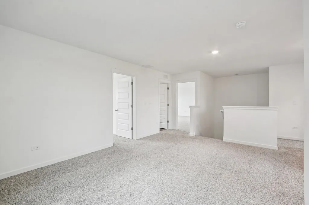 1874 Keating Drive Aurora IL 60503