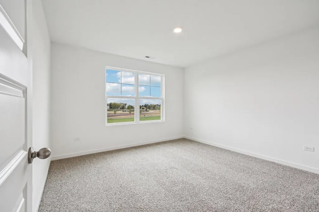 1874 Keating Drive Aurora IL 60503