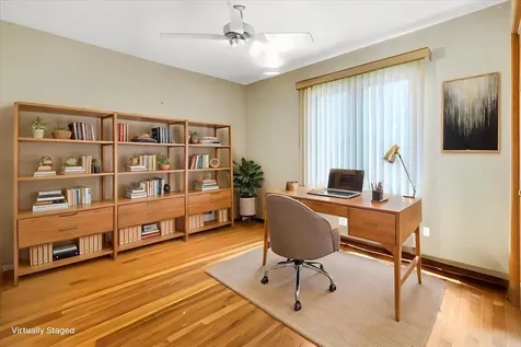 193 Rosedale Court Bloomingdale IL 60108