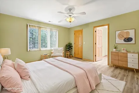 193 Rosedale Court Bloomingdale IL 60108