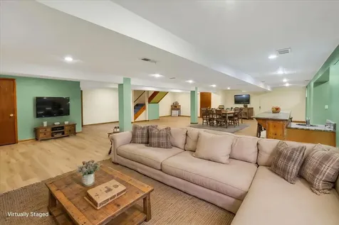 193 Rosedale Court Bloomingdale IL 60108