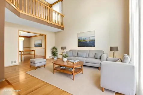 193 Rosedale Court Bloomingdale IL 60108