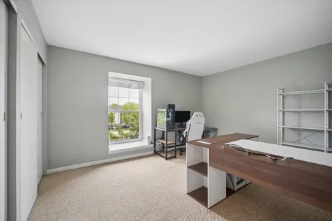 5400 Carriageway Drive Rolling Meadows IL 60008