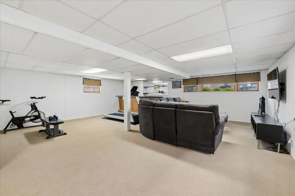 4211 North Melvina Avenue Chicago IL 60634
