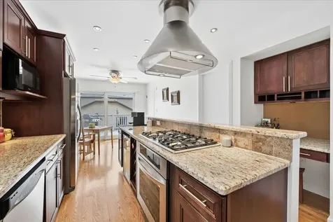 4211 North Melvina Avenue Chicago IL 60634