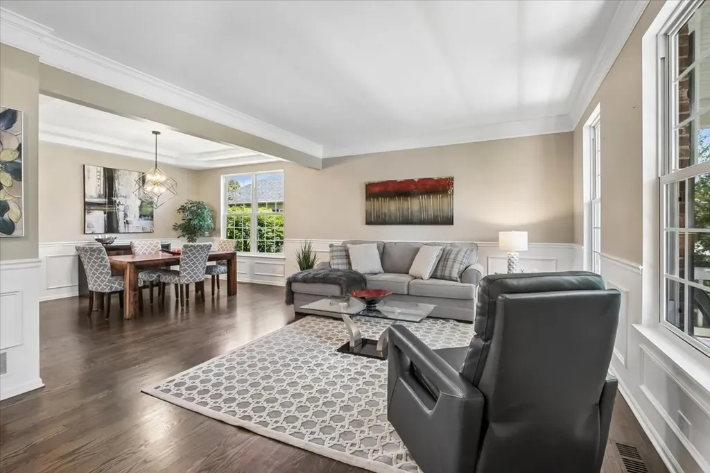 1085 Waterview Circle Antioch IL 60002