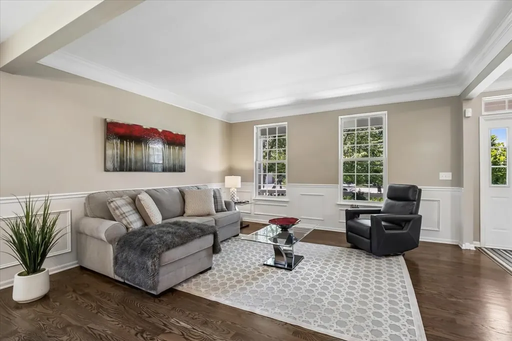 1085 Waterview Circle Antioch IL 60002