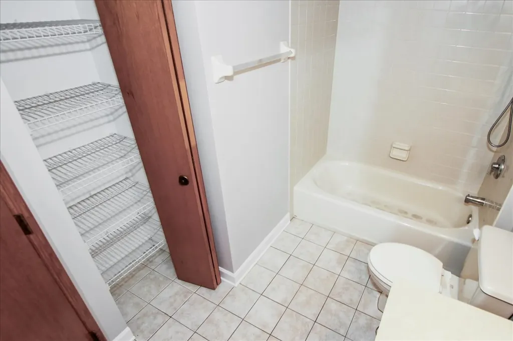 212 West Saint Charles Road Lombard IL 60148
