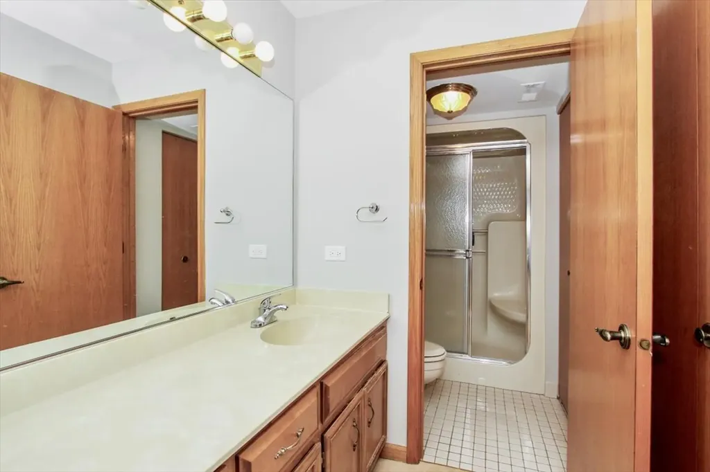 212 West Saint Charles Road Lombard IL 60148