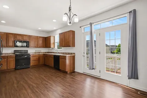 1911 Willoughby Lane Joliet IL 60431