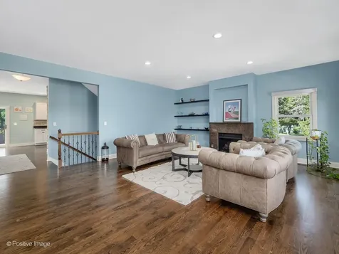 771 West Kristen Court Palatine IL 60067