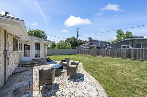 514 South Owen Street S Mount Prospect IL 60056