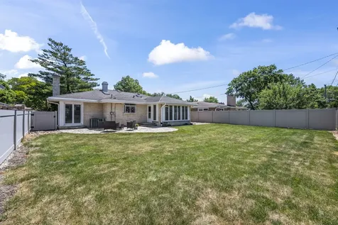 514 South Owen Street S Mount Prospect IL 60056