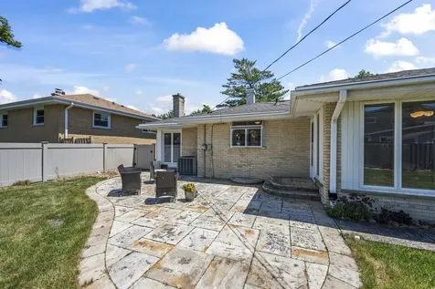 514 South Owen Street S Mount Prospect IL 60056