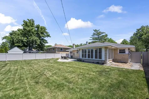 514 South Owen Street S Mount Prospect IL 60056