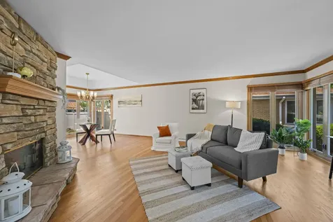 514 South Owen Street S Mount Prospect IL 60056