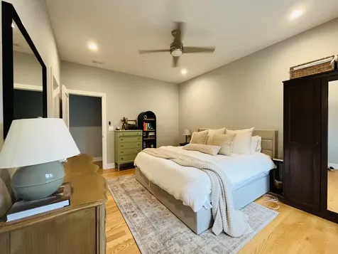 3253 North Elston Avenue Chicago IL 60618
