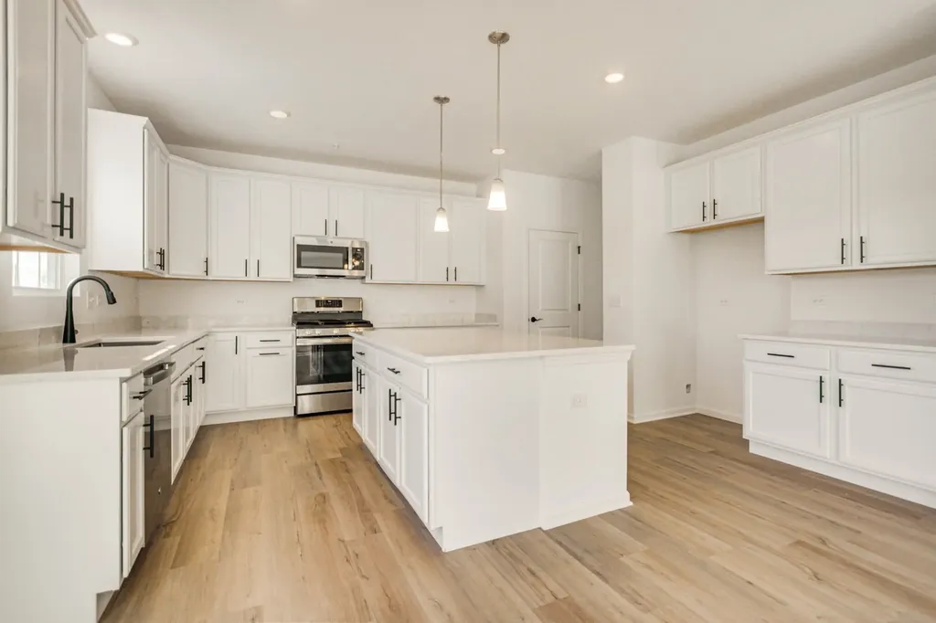 10902 Chadsey Circle Huntley IL 60142