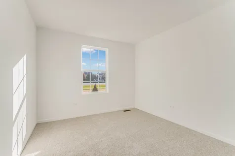 10902 Chadsey Circle Huntley IL 60142