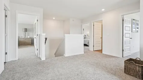 1858 Keating Drive Aurora IL 60503