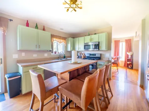628 Osbron Street Plano IL 60545