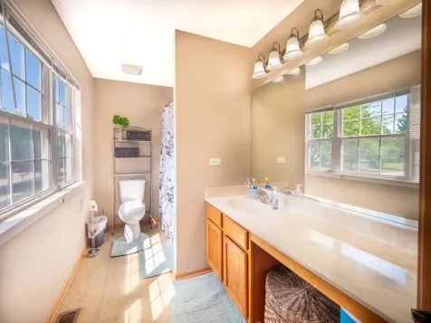 628 Osbron Street Plano IL 60545