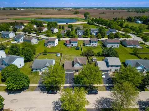 628 Osbron Street Plano IL 60545