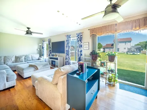 628 Osbron Street Plano IL 60545